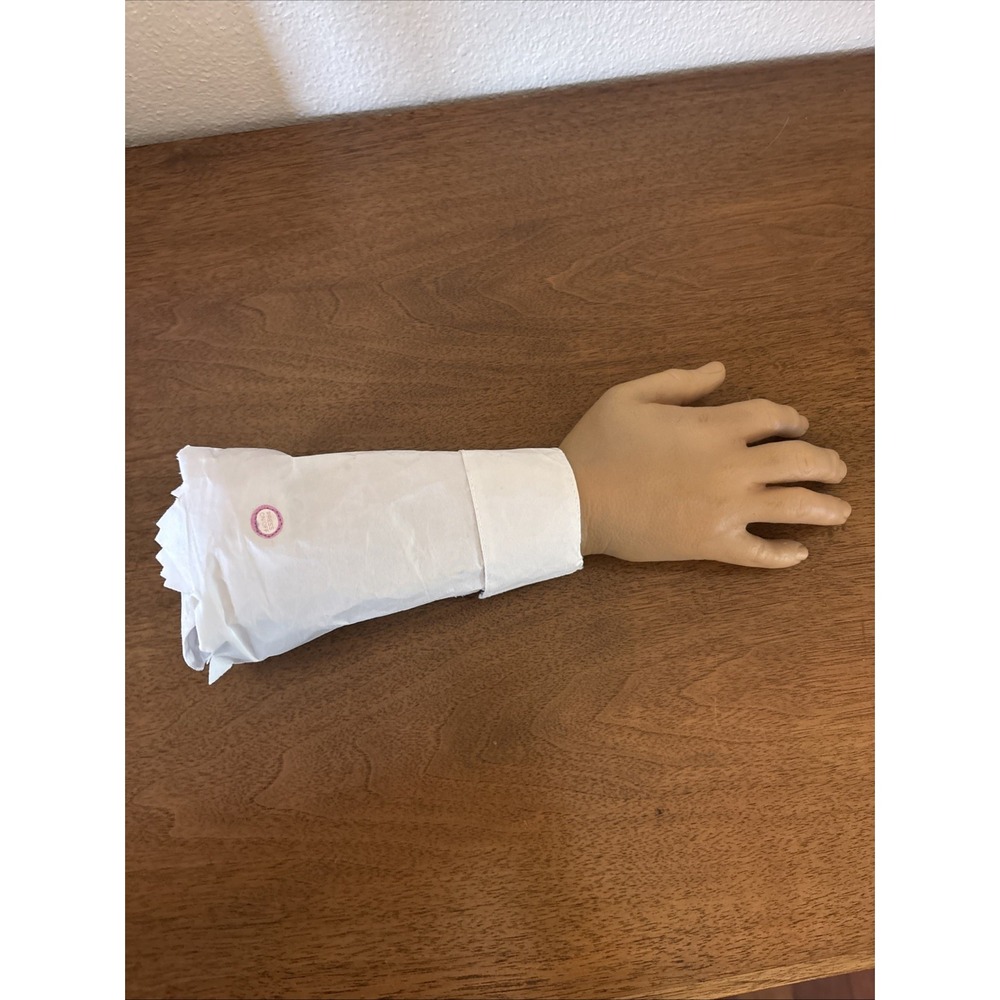 Gemmy Halloween Animated Creepy Crawling Human Hand Tested Works